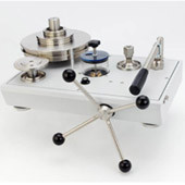 Гидравлический грузопоршневой манометр Fluke P3200