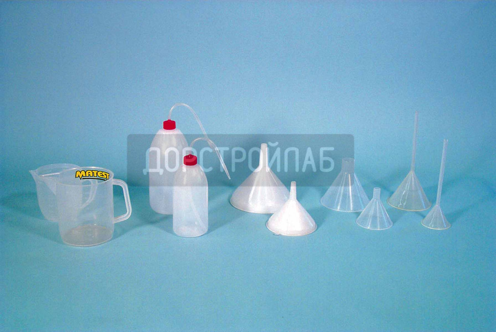 Воронка пластиковая Matest V137-02 d100 мм